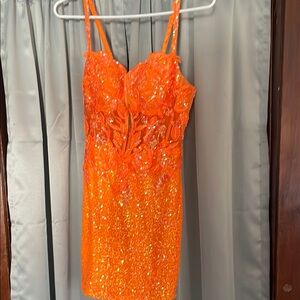 Zapaka Orange homecoming dress